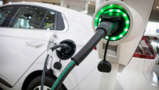The report concludes that getting the same amount of mobility from gasoline as from new renewables in tandem with EVs over the next 25 years would cost 6.2 to seven times more